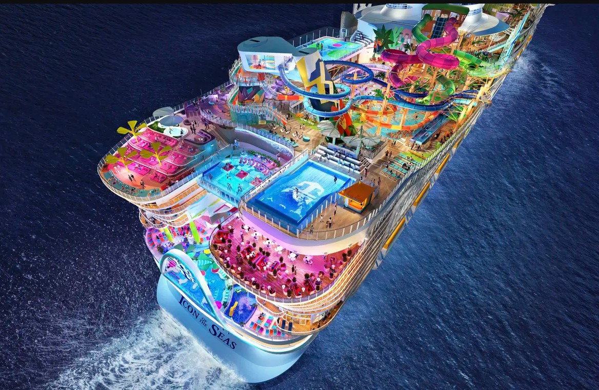 Royal Caribbean cruise ship in Sydney